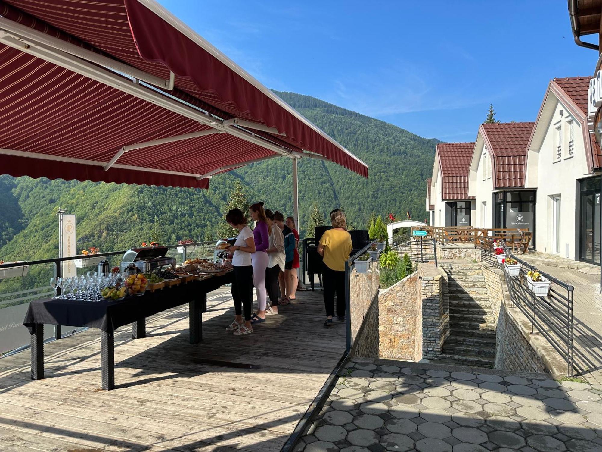 Hotel Panorama Rugove Peć Exterior foto